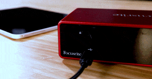 USB-C iPadとオーディオインターフェイスの接続 – Focusrite